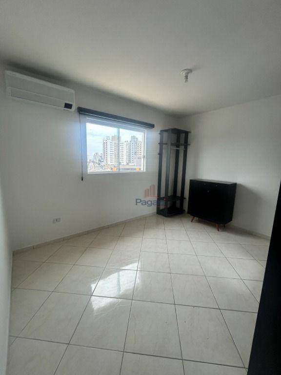Apartamento à venda com 2 quartos, 93m² - Foto 11