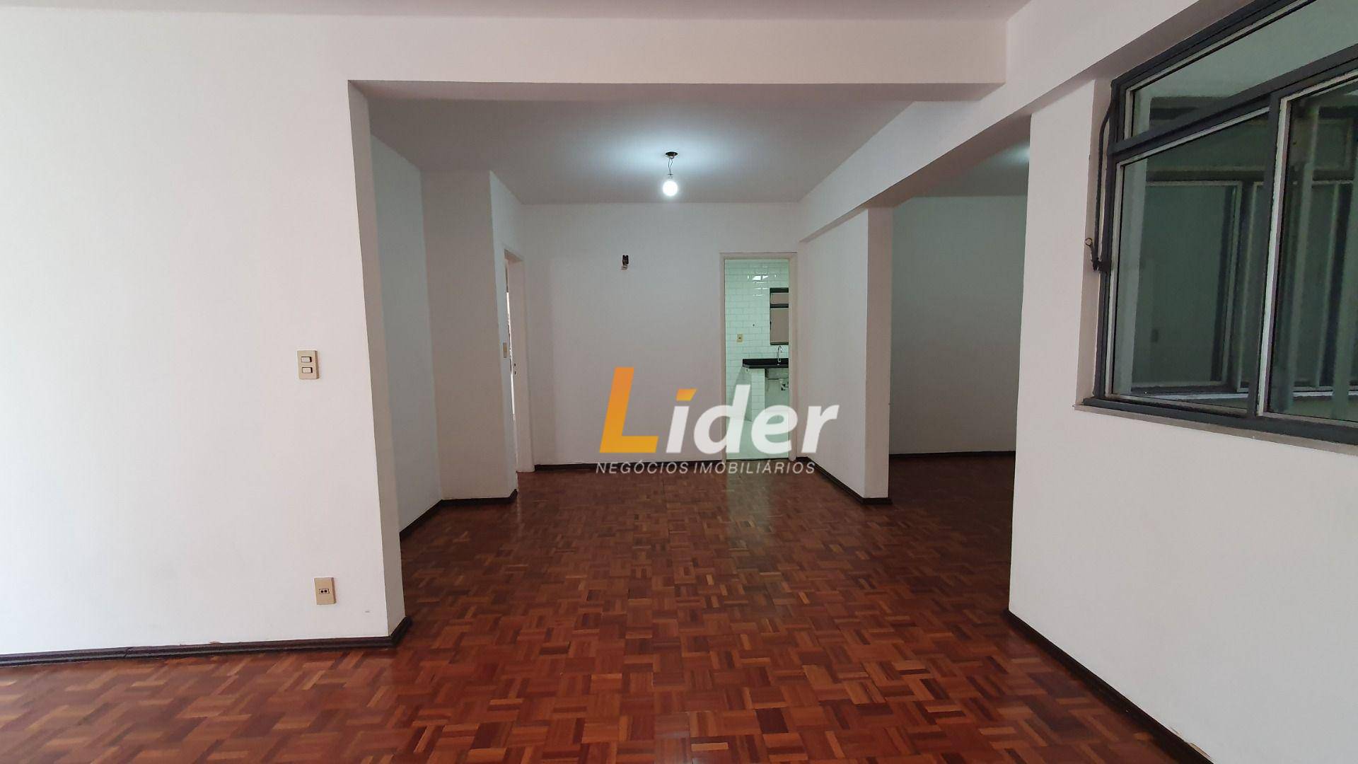 Apartamento à venda com 4 quartos, 120m² - Foto 9