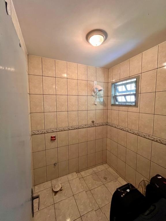 Casa à venda com 3 quartos, 185m² - Foto 9