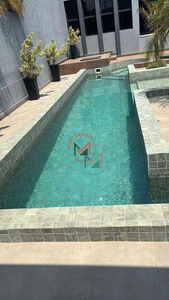 Casa de Condomínio à venda com 4 quartos, 450m² - Foto 4