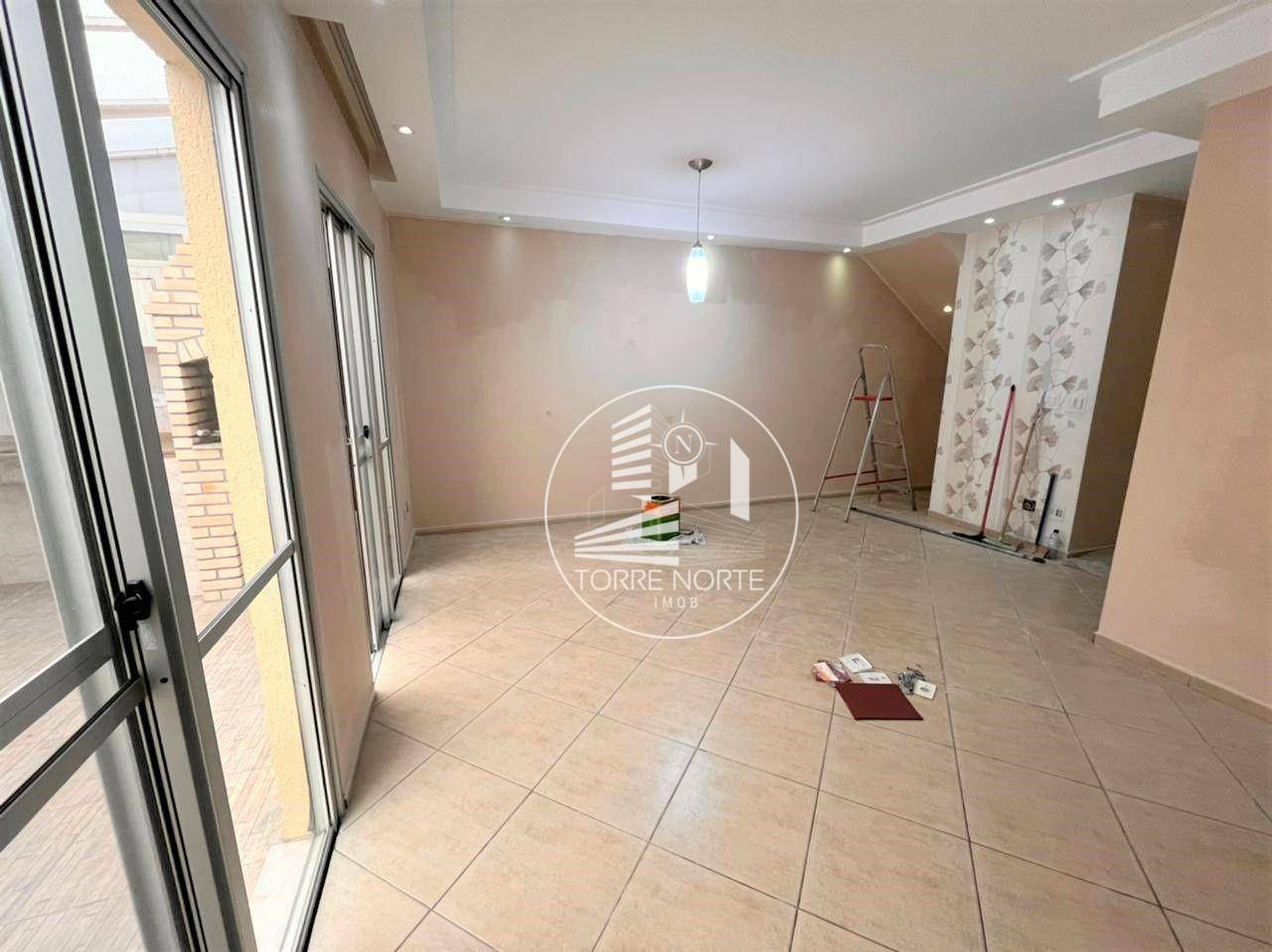 Sobrado à venda com 3 quartos, 120m² - Foto 4