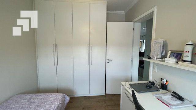 Apartamento à venda com 3 quartos, 125m² - Foto 43