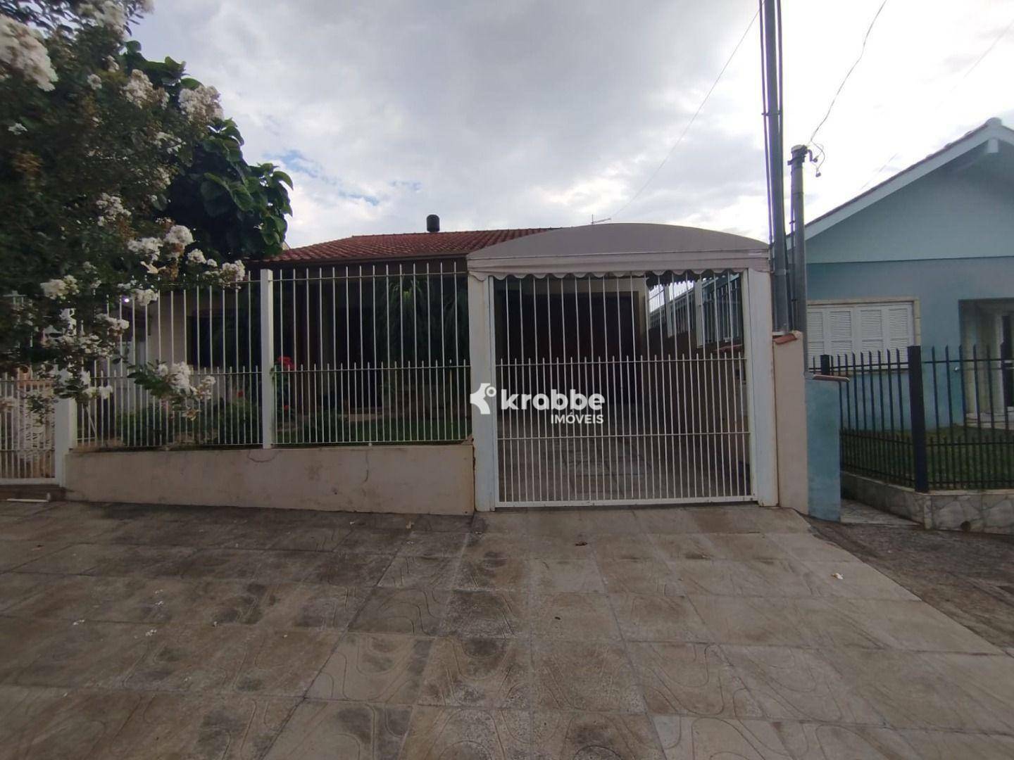 Casa à venda com 3 quartos, 115m² - Foto 1