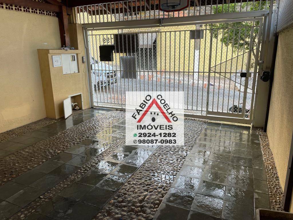 Sobrado à venda com 3 quartos, 120m² - Foto 13