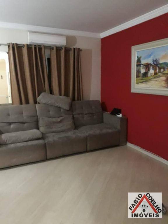 Sobrado à venda com 3 quartos, 125m² - Foto 3