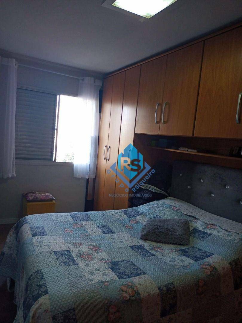 Apartamento à venda com 2 quartos, 62m² - Foto 9