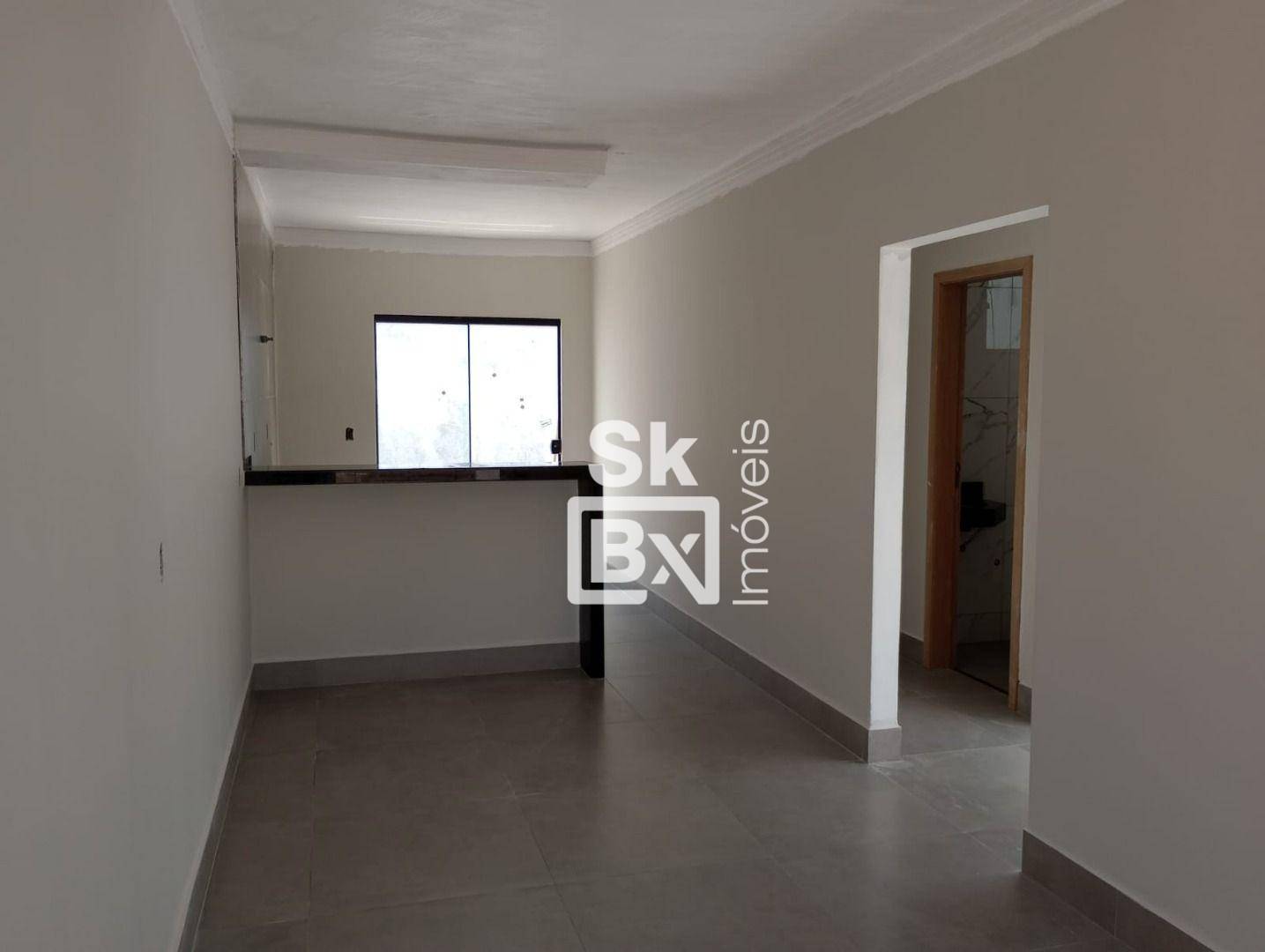 Casa à venda com 3 quartos, 75m² - Foto 2