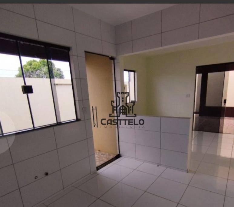 Casa à venda com 2 quartos, 69m² - Foto 9