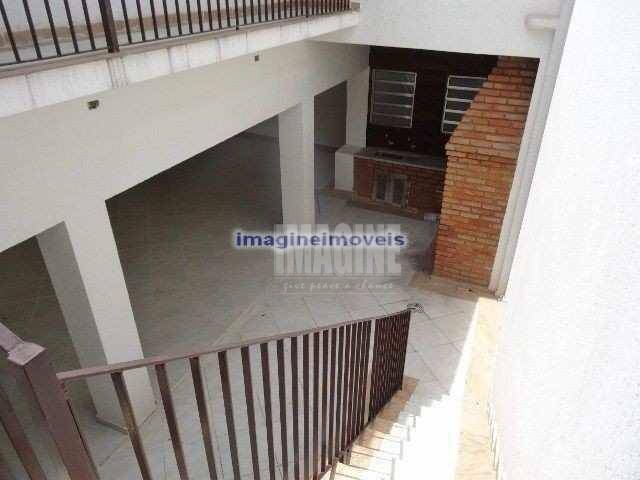 Casa à venda com 2 quartos, 270m² - Foto 17