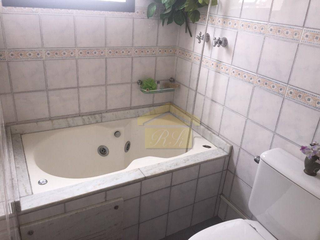 Apartamento à venda com 3 quartos, 164m² - Foto 14