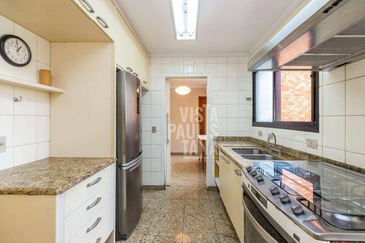 Apartamento à venda com 3 quartos, 219m² - Foto 24