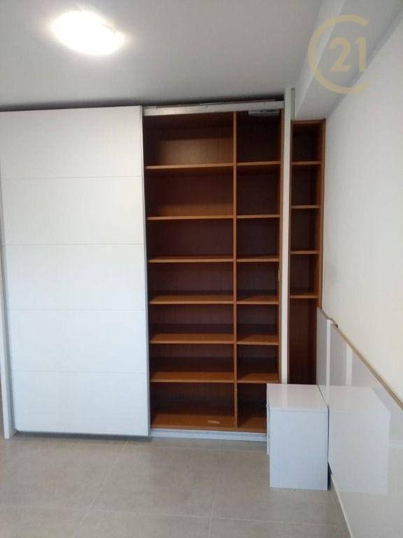 Apartamento à venda com 1 quarto, 35m² - Foto 17