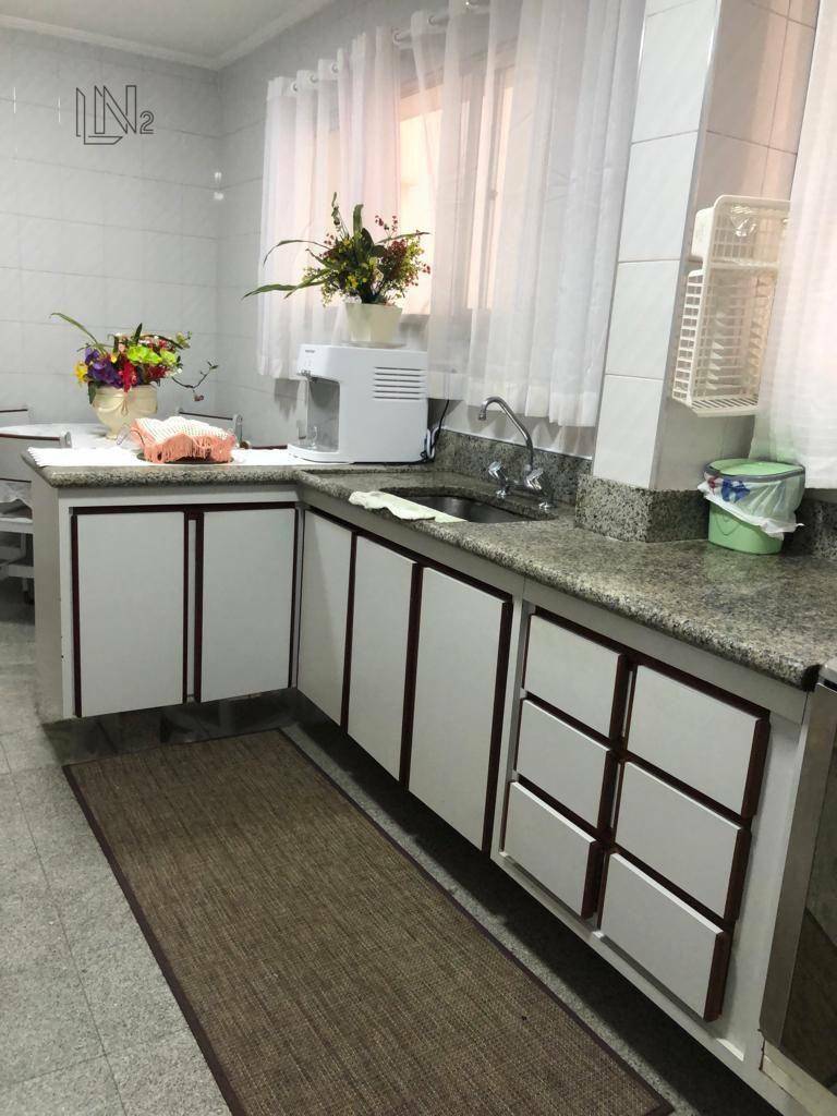 Apartamento à venda com 3 quartos, 110m² - Foto 21