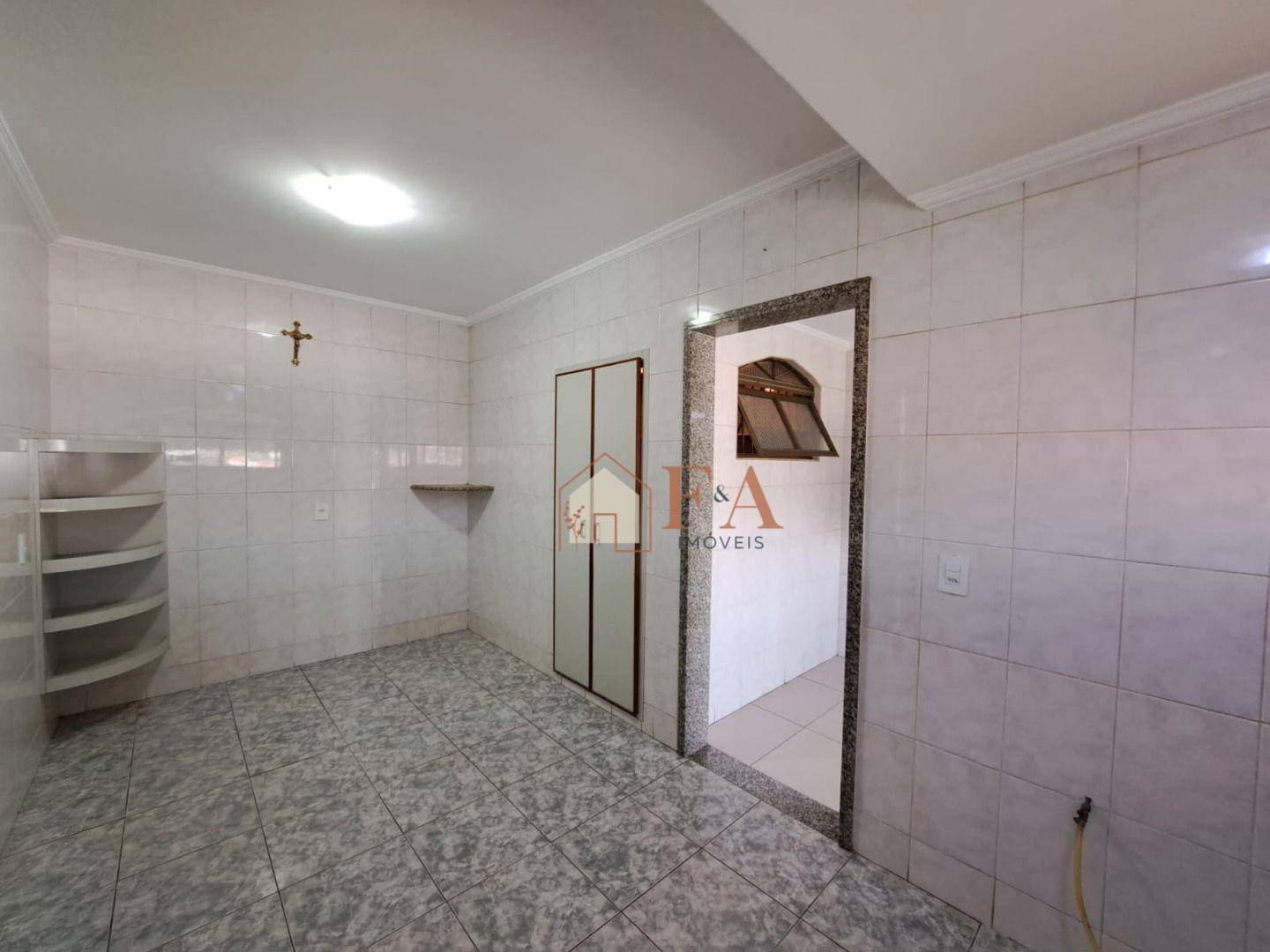 Casa à venda com 3 quartos, 244m² - Foto 12