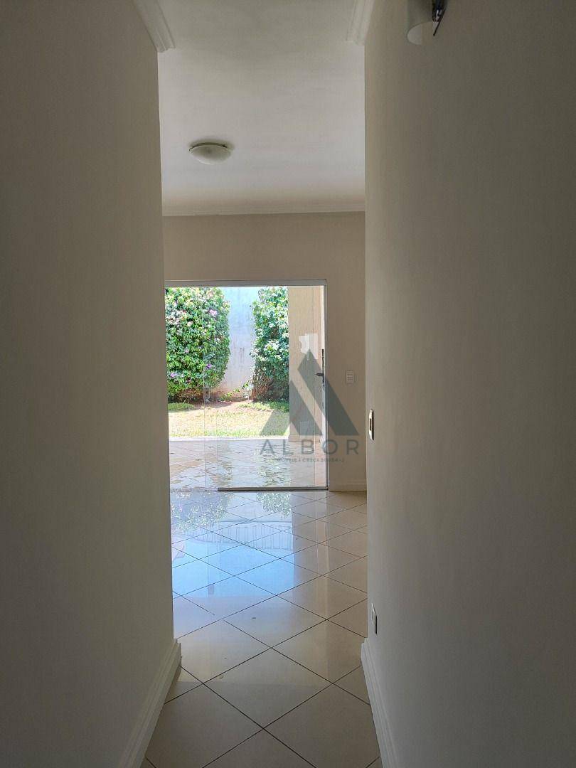 Casa, 3 quartos, 236 m² - Foto 8