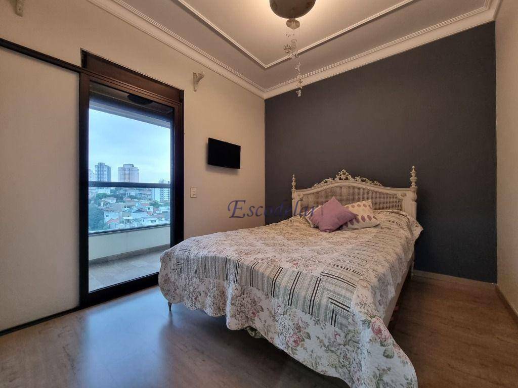 Apartamento à venda com 3 quartos, 134m² - Foto 14