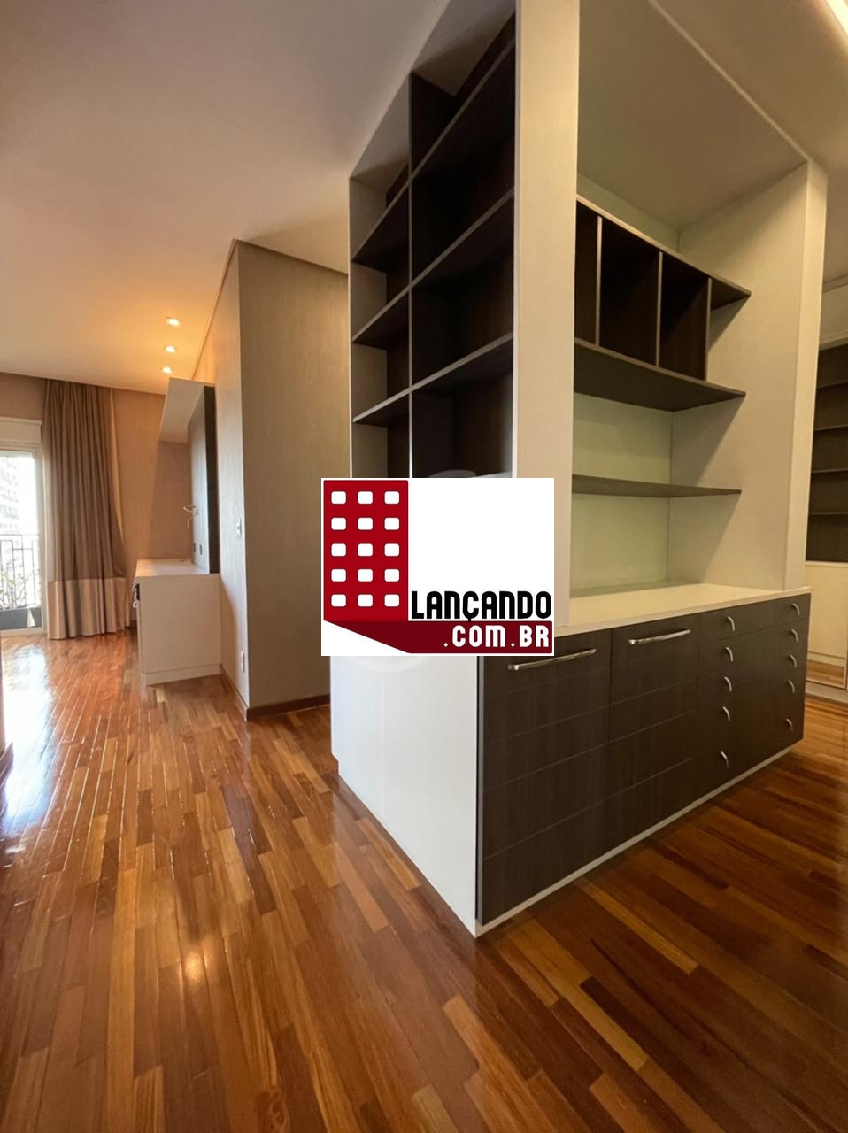 Apartamento à venda com 3 quartos, 300m² - Foto 7