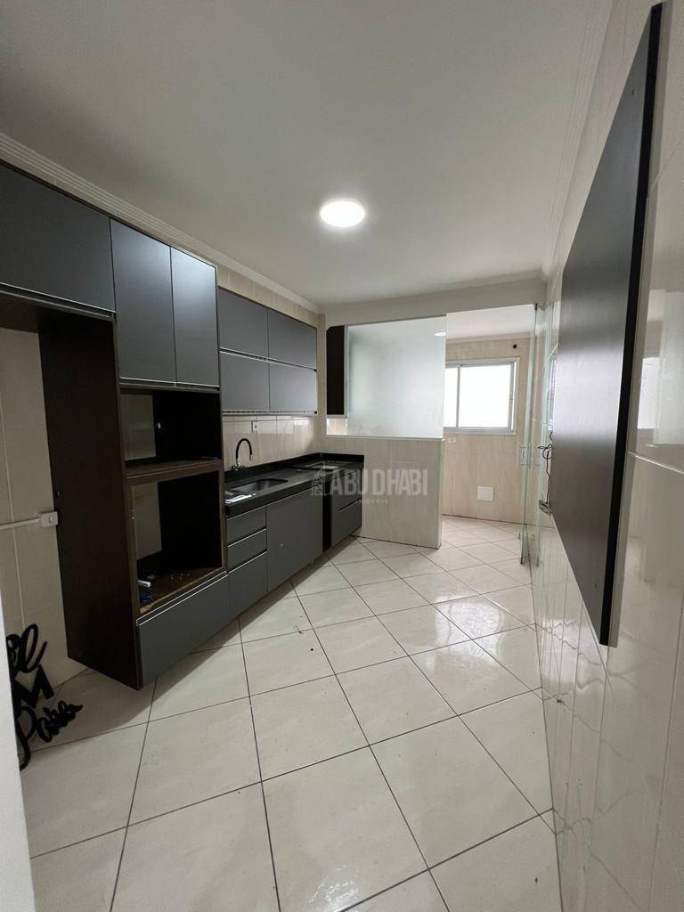 Apartamento à venda com 2 quartos, 100m² - Foto 12