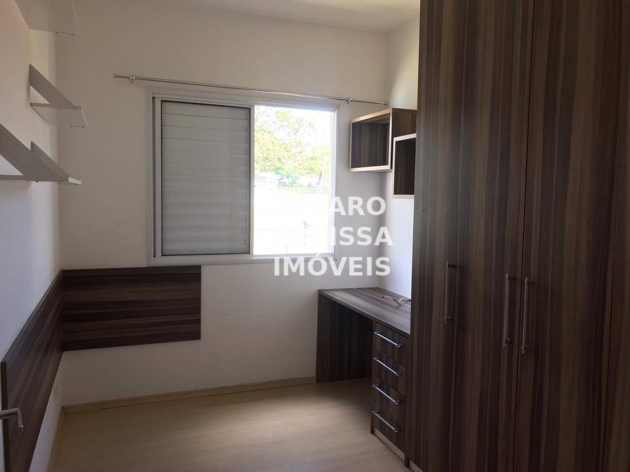 Apartamento à venda com 3 quartos, 75m² - Foto 7