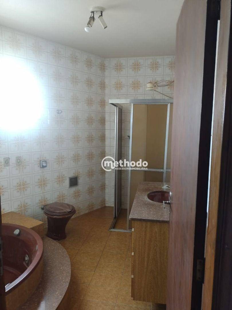 Casa à venda com 3 quartos, 300m² - Foto 17