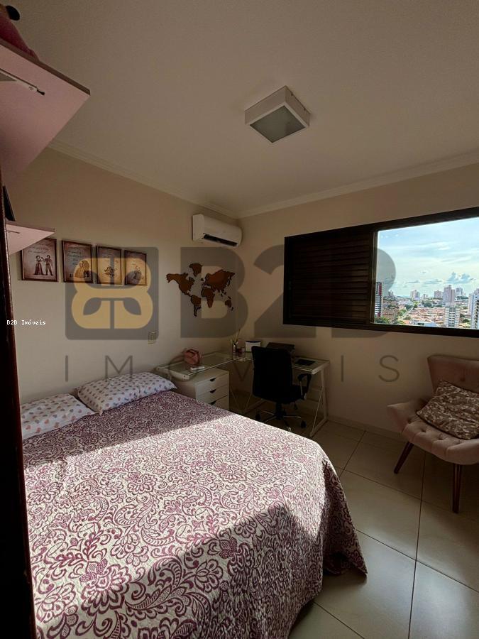 Apartamento à venda com 3 quartos, 147m² - Foto 12