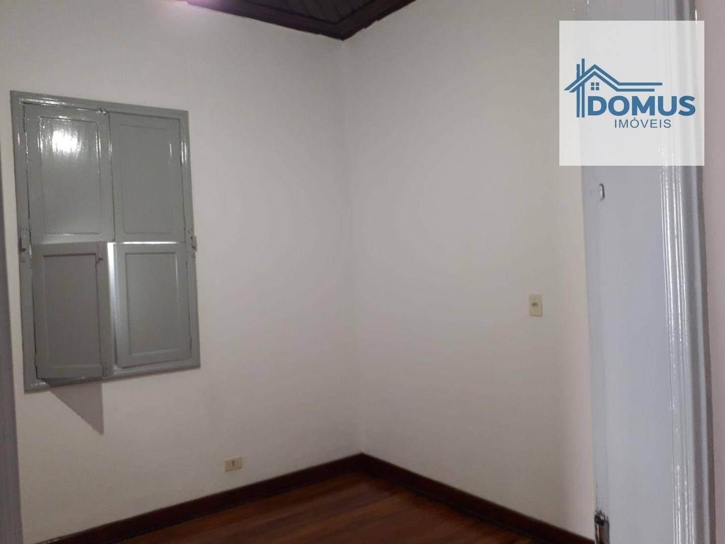 Casa para alugar com 4 quartos, 226m² - Foto 21