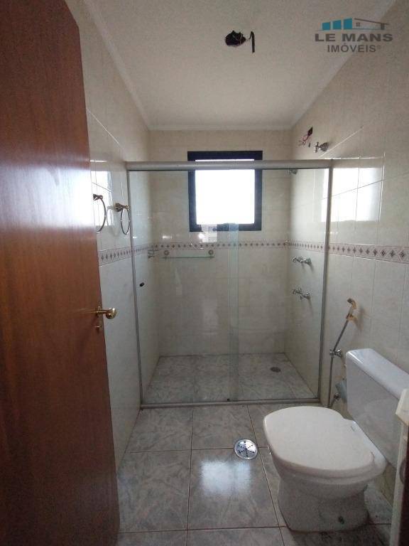 Apartamento à venda com 3 quartos, 115m² - Foto 21