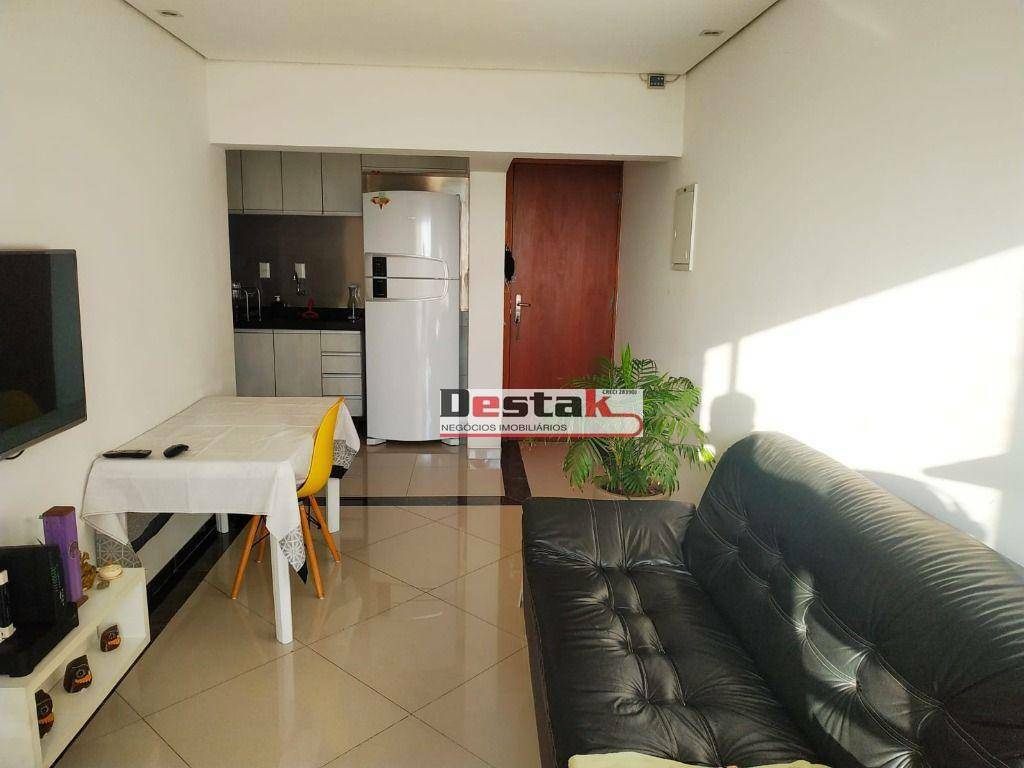 Apartamento à venda com 2 quartos, 52m² - Foto 2