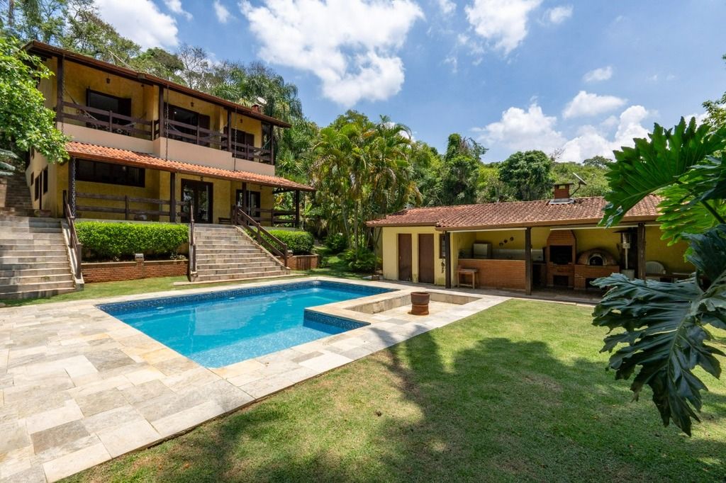 Casa de Condomínio à venda com 3 quartos, 376m² - Foto 1