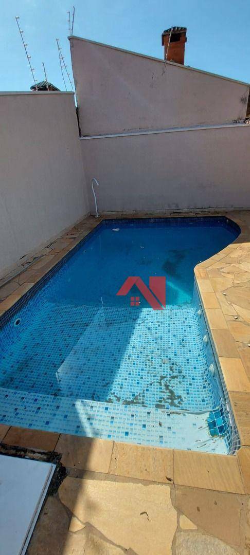 Sobrado à venda com 3 quartos, 250m² - Foto 27