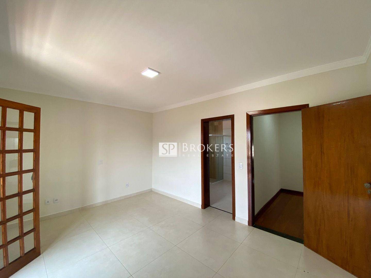 Casa, 4 quartos, 300 m² - Foto 27