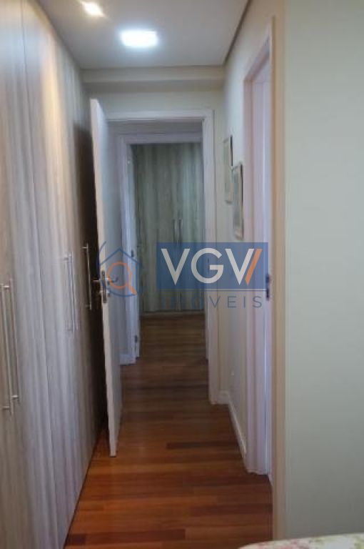 Apartamento à venda com 2 quartos, 65m² - Foto 8