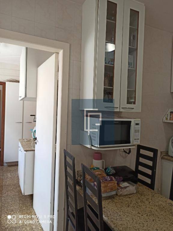 Apartamento à venda com 4 quartos, 150m² - Foto 23