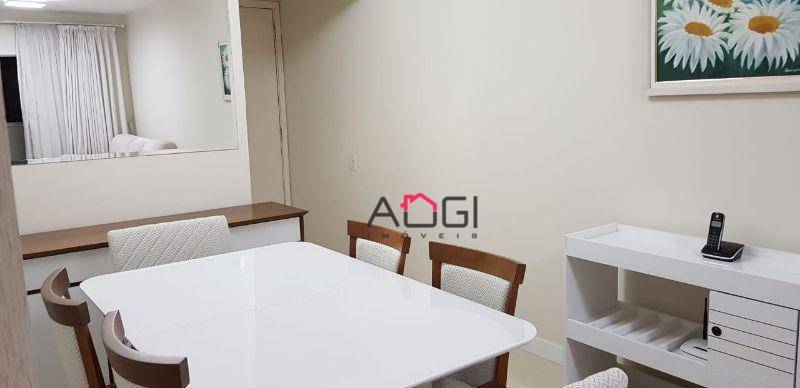 Apartamento à venda com 2 quartos, 58m² - Foto 8