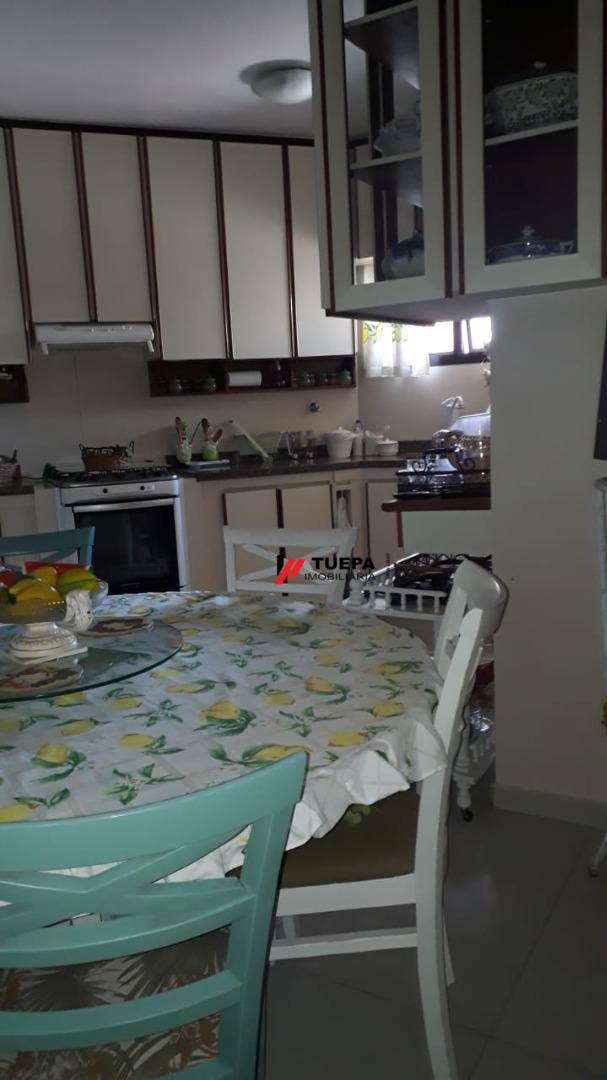 Apartamento à venda com 4 quartos, 190m² - Foto 26