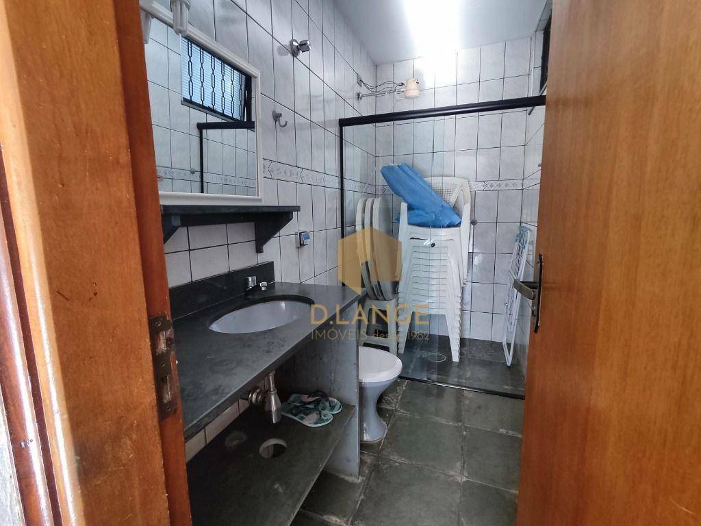 Casa à venda com 4 quartos, 250m² - Foto 22