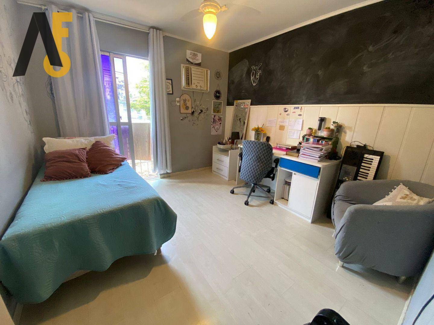 Casa de Condomínio à venda com 4 quartos, 140m² - Foto 19