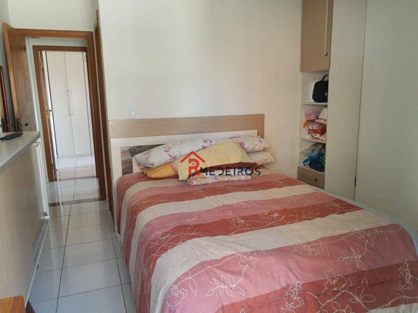 Apartamento à venda com 2 quartos, 83m² - Foto 12