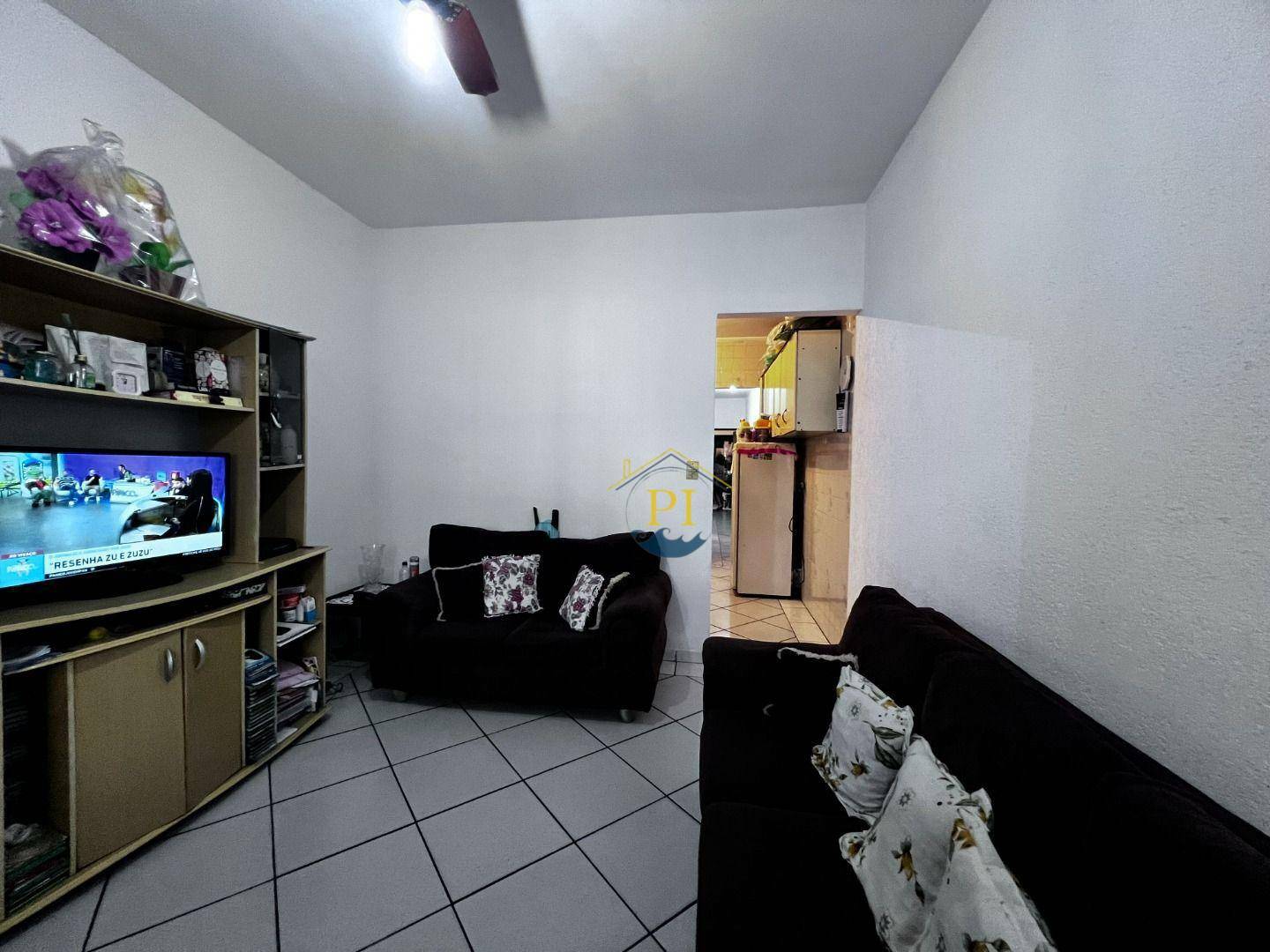 Casa à venda com 2 quartos, 70m² - Foto 9