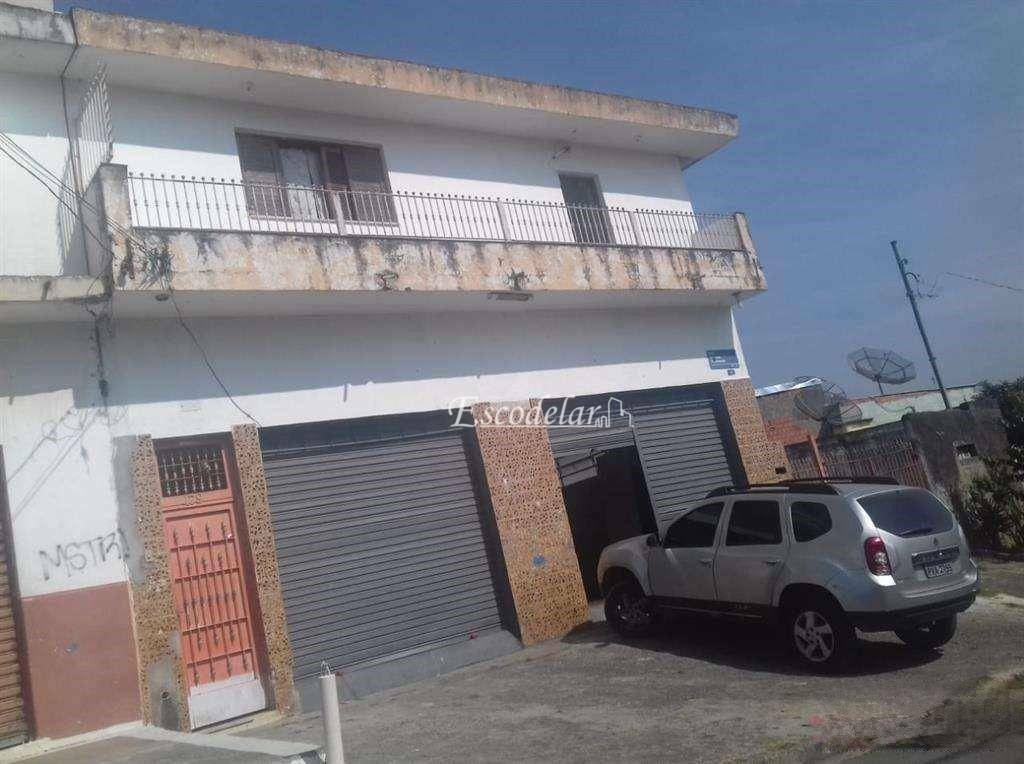 Sobrado à venda com 3 quartos, 300m² - Foto 2