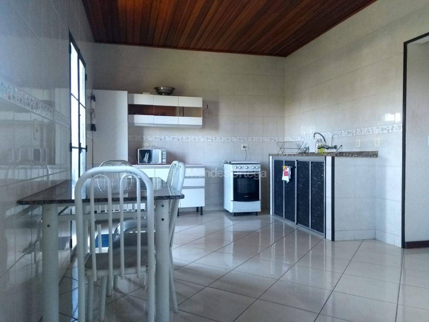 Casa para alugar com 6 quartos, 487m² - Foto 12