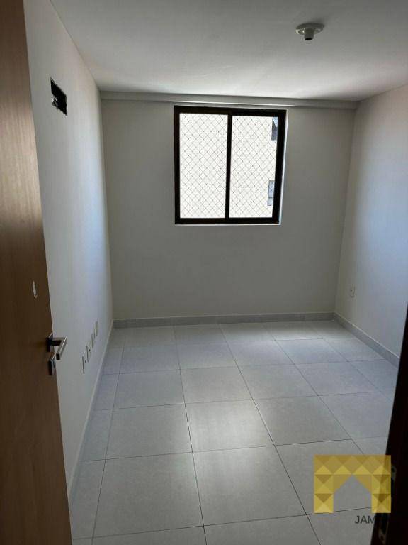 Apartamento à venda com 2 quartos, 66m² - Foto 5