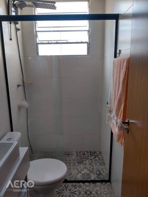 Apartamento à venda com 2 quartos, 42m² - Foto 13