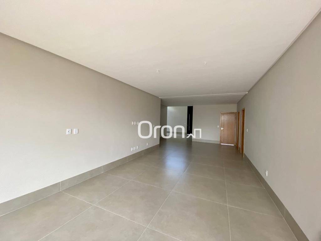 Casa de Condomínio à venda com 4 quartos, 253m² - Foto 7