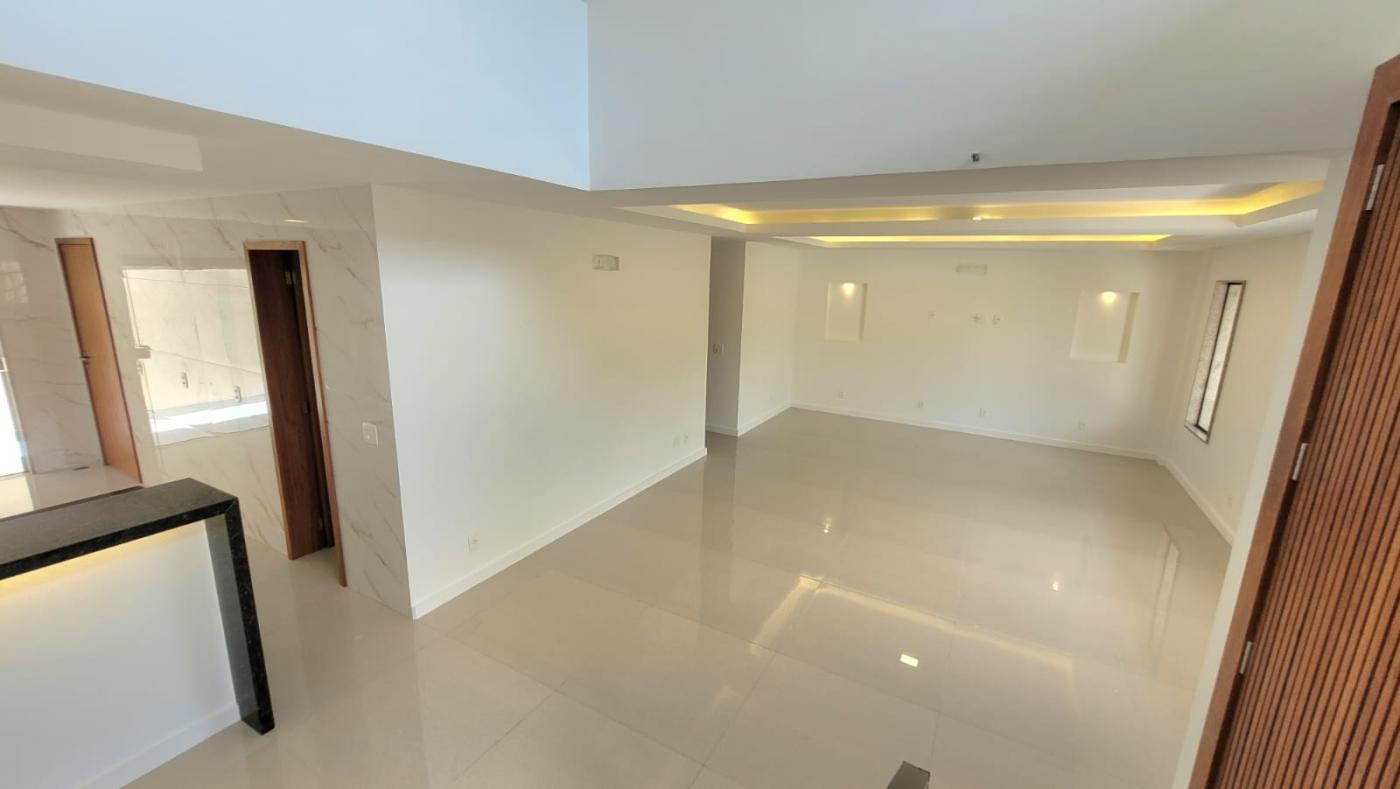 Casa de Condomínio à venda com 4 quartos, 200m² - Foto 19