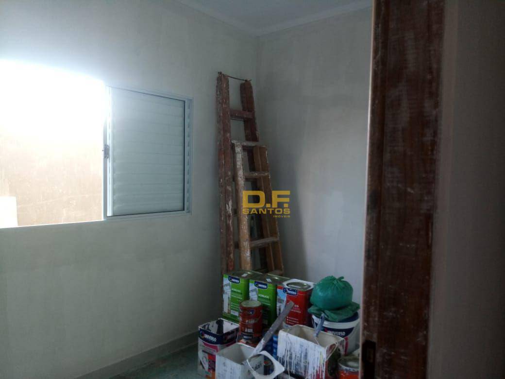 Casa à venda com 2 quartos, 1m² - Foto 14