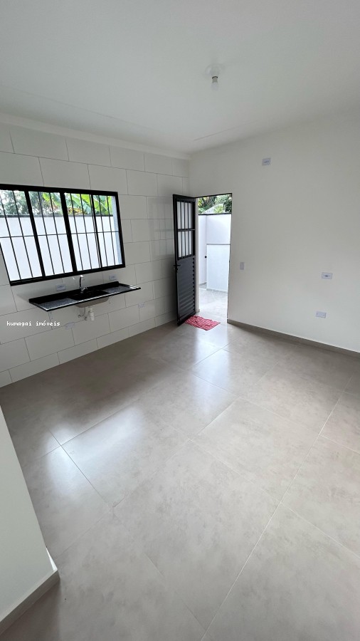 Sobrado à venda com 2 quartos, 109m² - Foto 3