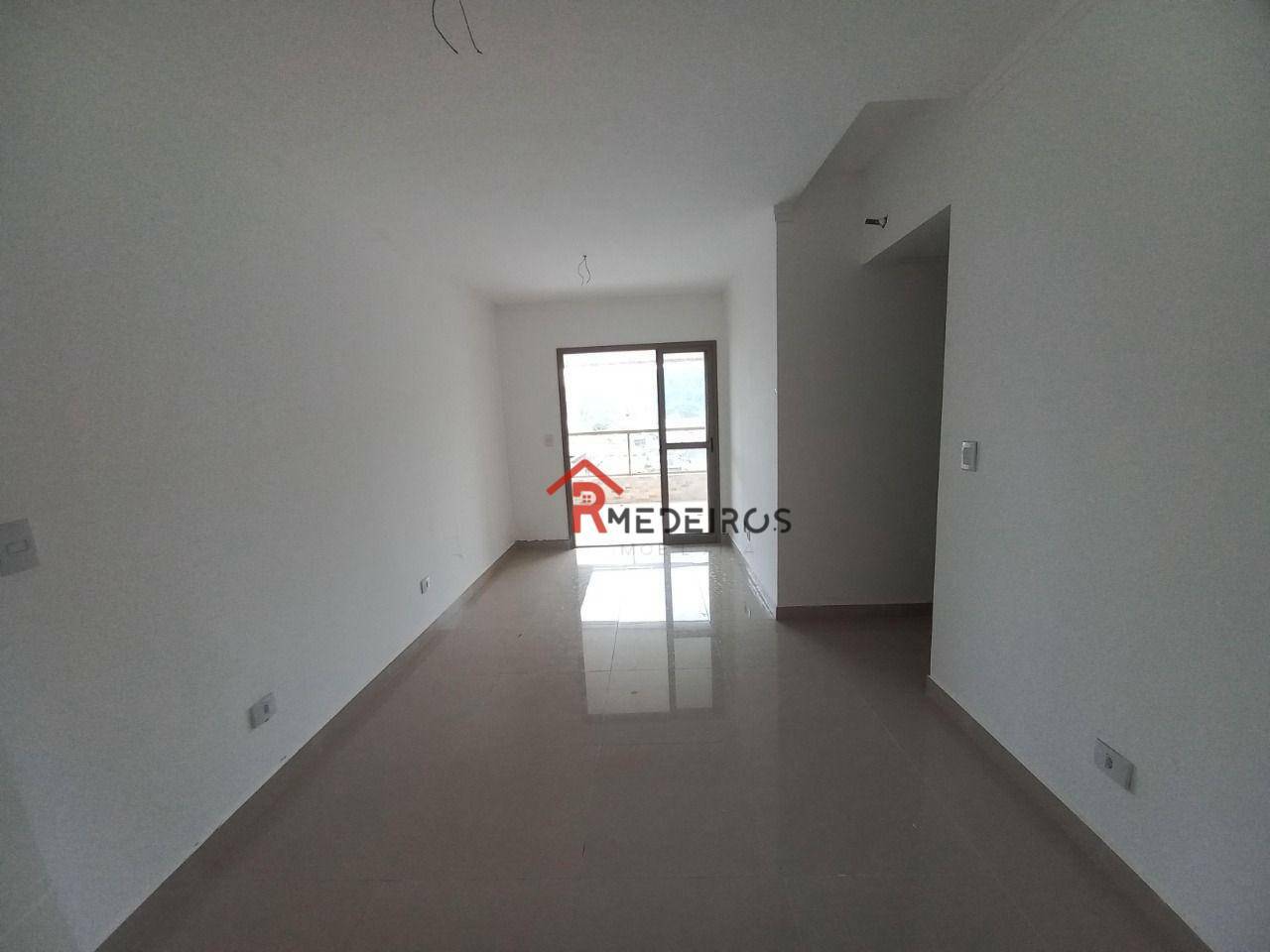 Apartamento à venda com 2 quartos, 61m² - Foto 3