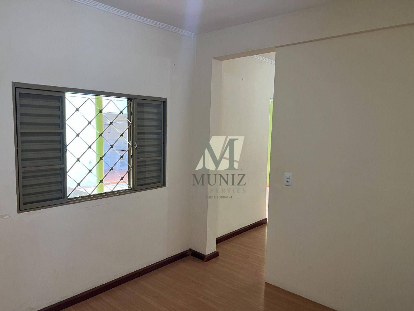 Casa à venda com 4 quartos, 199m² - Foto 27