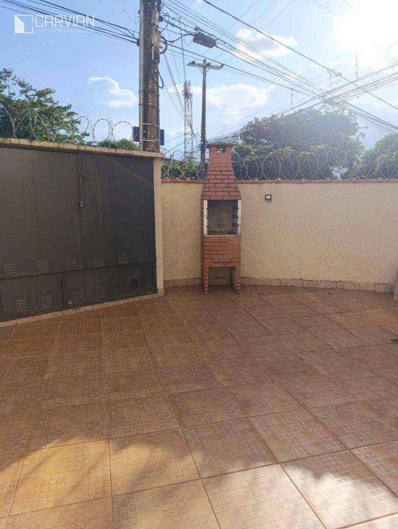 Apartamento à venda com 2 quartos, 65m² - Foto 1